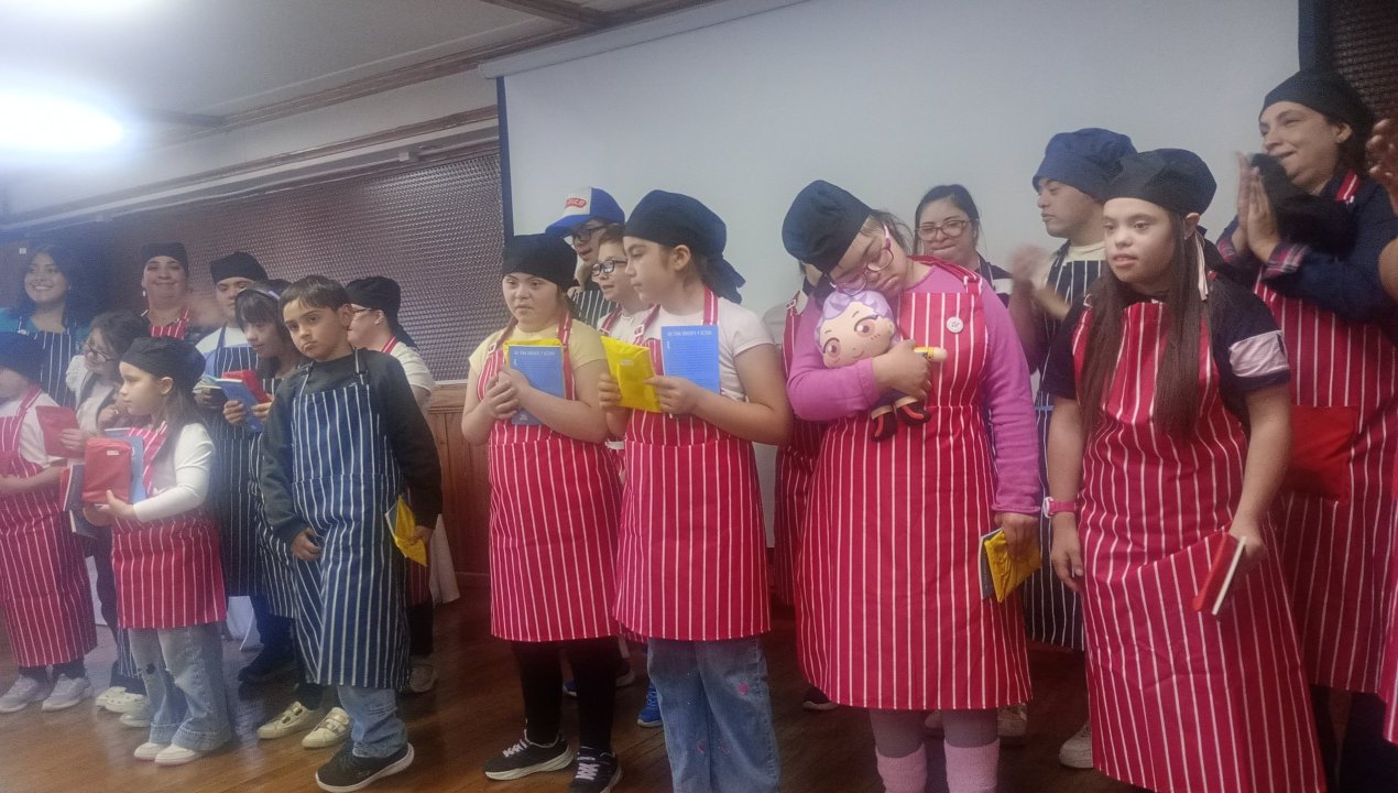 /senadis-magallanes-y-agrupacion-patagonia-inclusiva-celebraron-el-dia