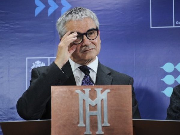 Le clonaron tarjeta de crédito a Ministro de Hacienda