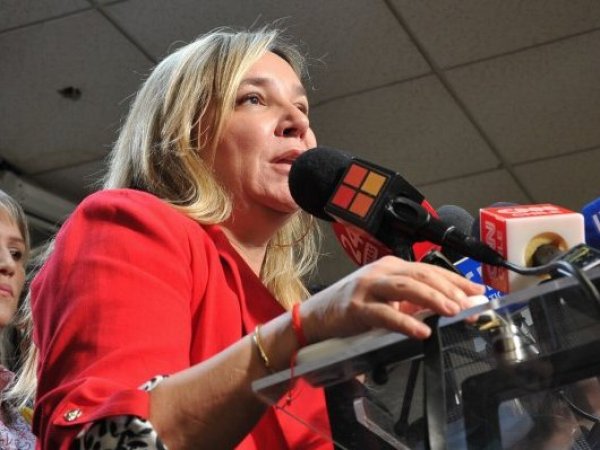 Funan a Pepa Hoffmann en Valparaíso y advierte con llamar a Carabineros