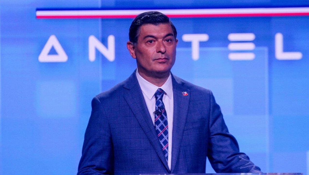 /actualidad/expertos-advierten-riesgos-en-el-discurso-economico-en-facil-de-parisi