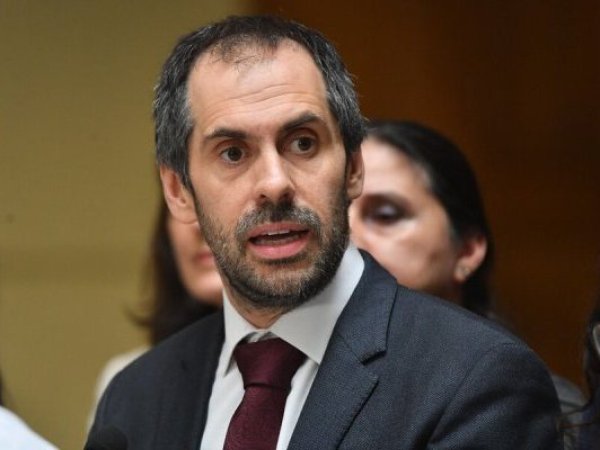 Comisión revisora recomienda rechazar acusación constitucional contra exministro Nicolás Grau