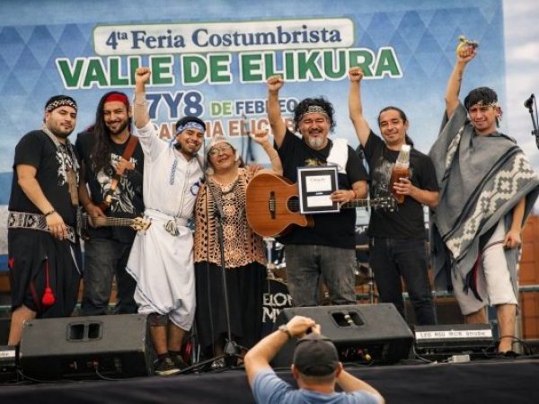 Cierra con baile la 4ta Feria de Elikura