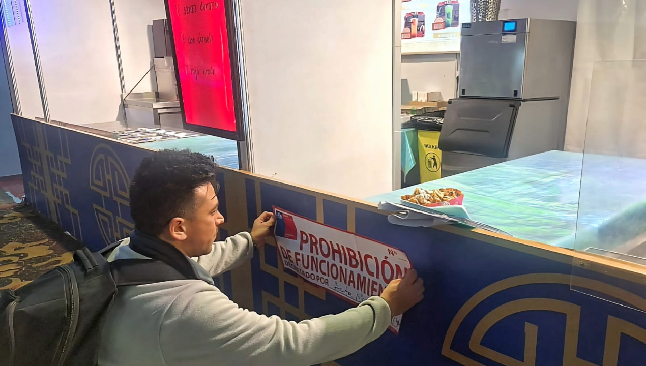 /antofagasta-prohiben-funcionamiento-de-siete-locales-del-festival-de