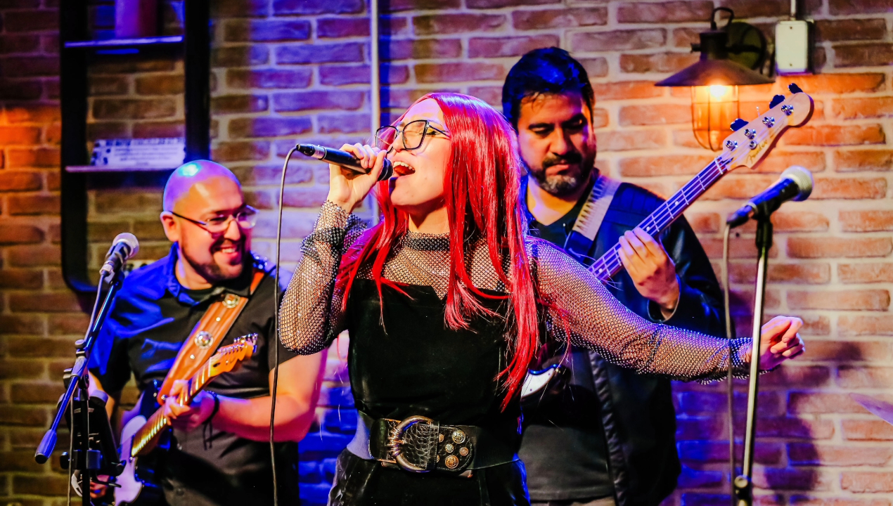 /el-festival-dia-del-blues-por-blueseras-chilenas-llega-a-espacio-fitza